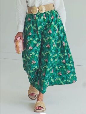 LOvE 💞 NWT Green Floral Elasticized Midi Skirt Sz Large Tuckernuck 10 12